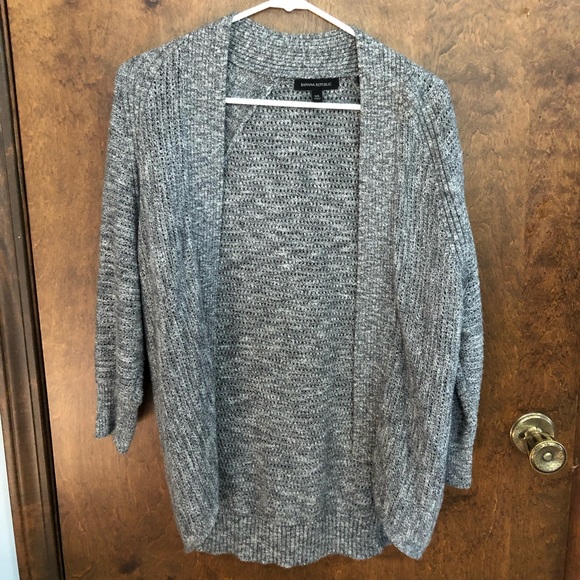 Banana Republic Gray Sweater - Picture 1 of 3